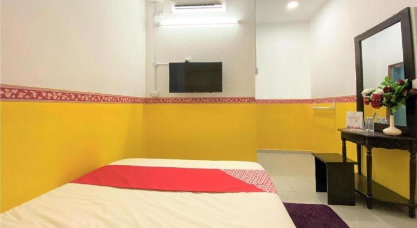 Oyo 90176 D'Cruz Sunrise Villa Pantai Cenang  Exterior foto
