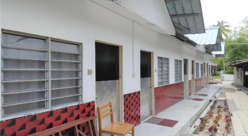 Oyo 90176 D'Cruz Sunrise Villa Pantai Cenang  Exterior foto